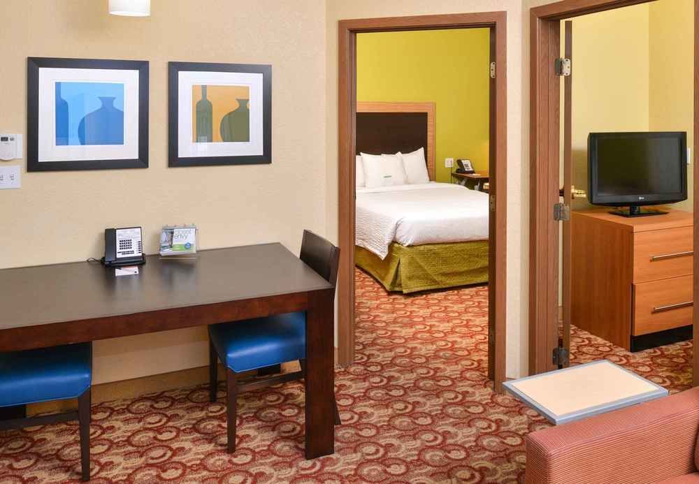 Towneplace Suites By Marriott Miami Airport W دورال المظهر الخارجي الصورة